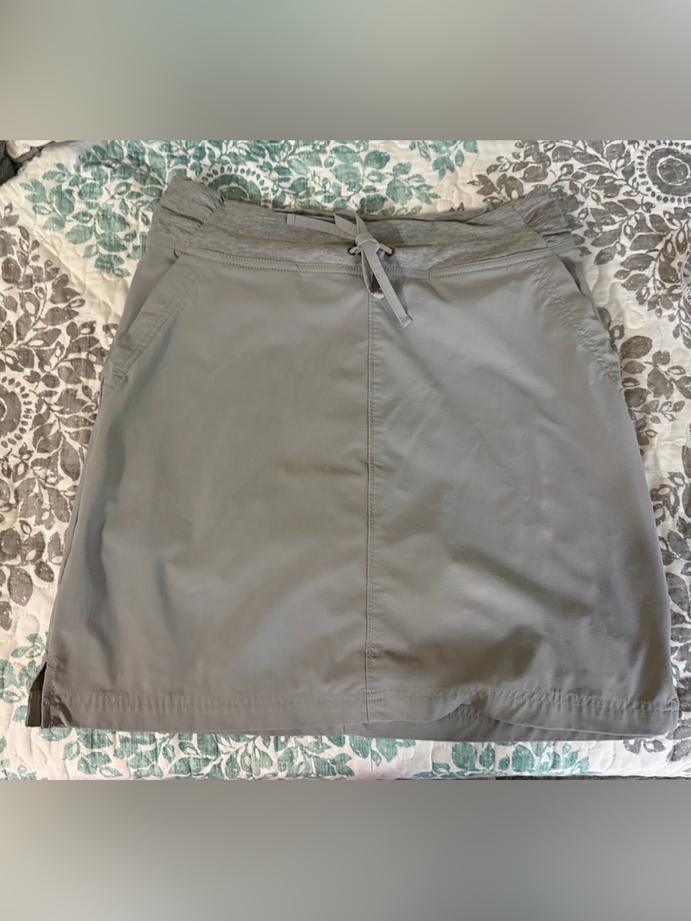 Duluth Trading Co Gray Drawstring A-Line Mini Skirt